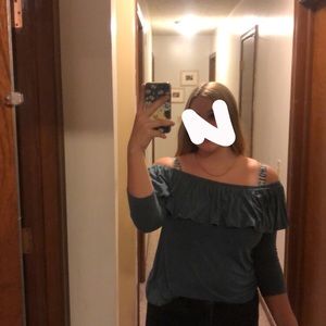 american eagle off the shoulder
